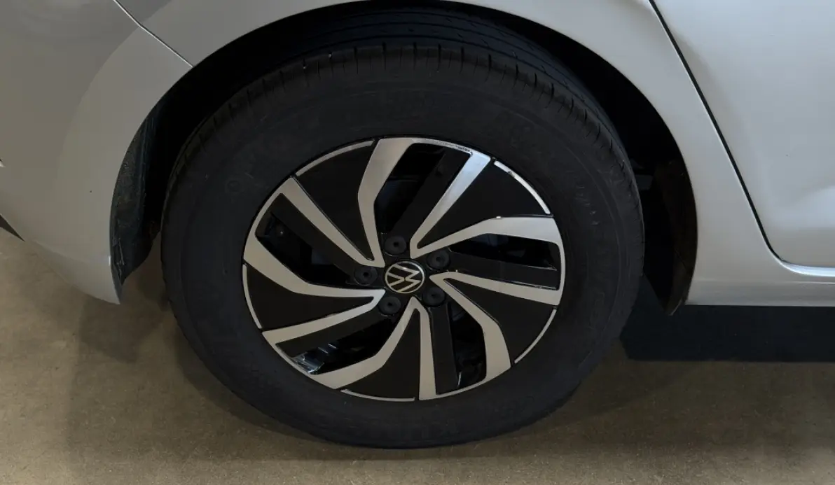 Volkswagen Polo POLO 1.0 TSI 95CH
