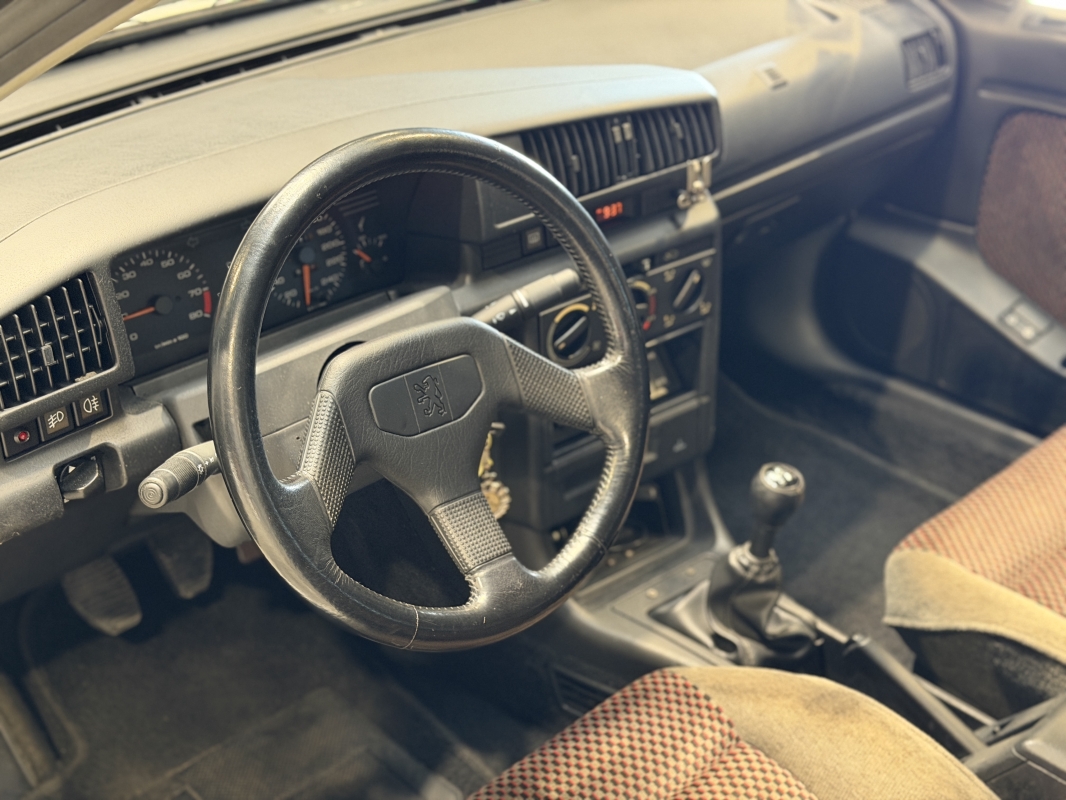 Peugeot 405 MI 16 - ORIGINE
