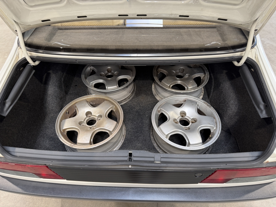 Peugeot 405 MI 16 - ORIGINE