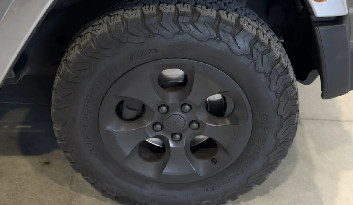 Jeep Wrangler UNLIMITED 2.8 CRD 200CH FAP SAHARA BVA - CONVERTIBLE