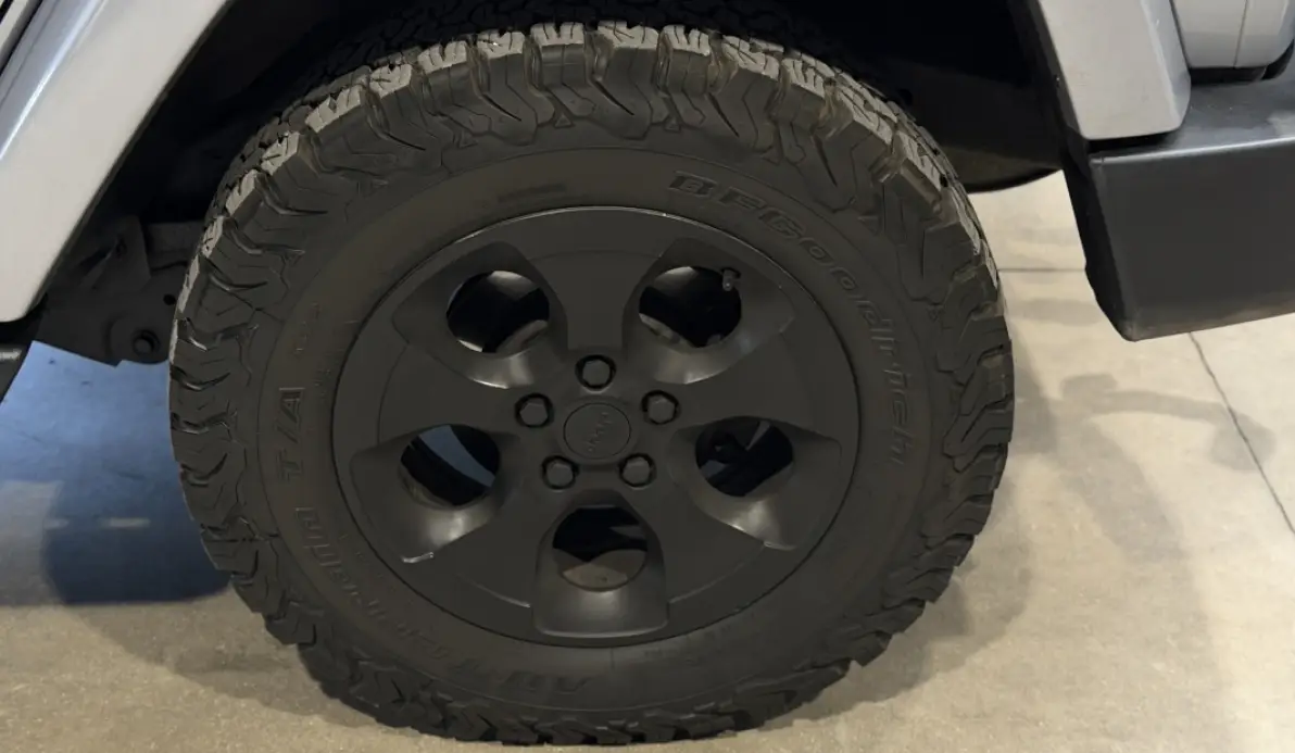 Jeep Wrangler UNLIMITED 2.8 CRD 200CH FAP SAHARA BVA - CONVERTIBLE