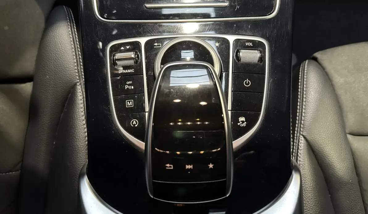 Mercedes GLC Coupé 250 d Sportline 9G-Tronic Burmester / Toit ouvrant / JA 20'' / ILS
