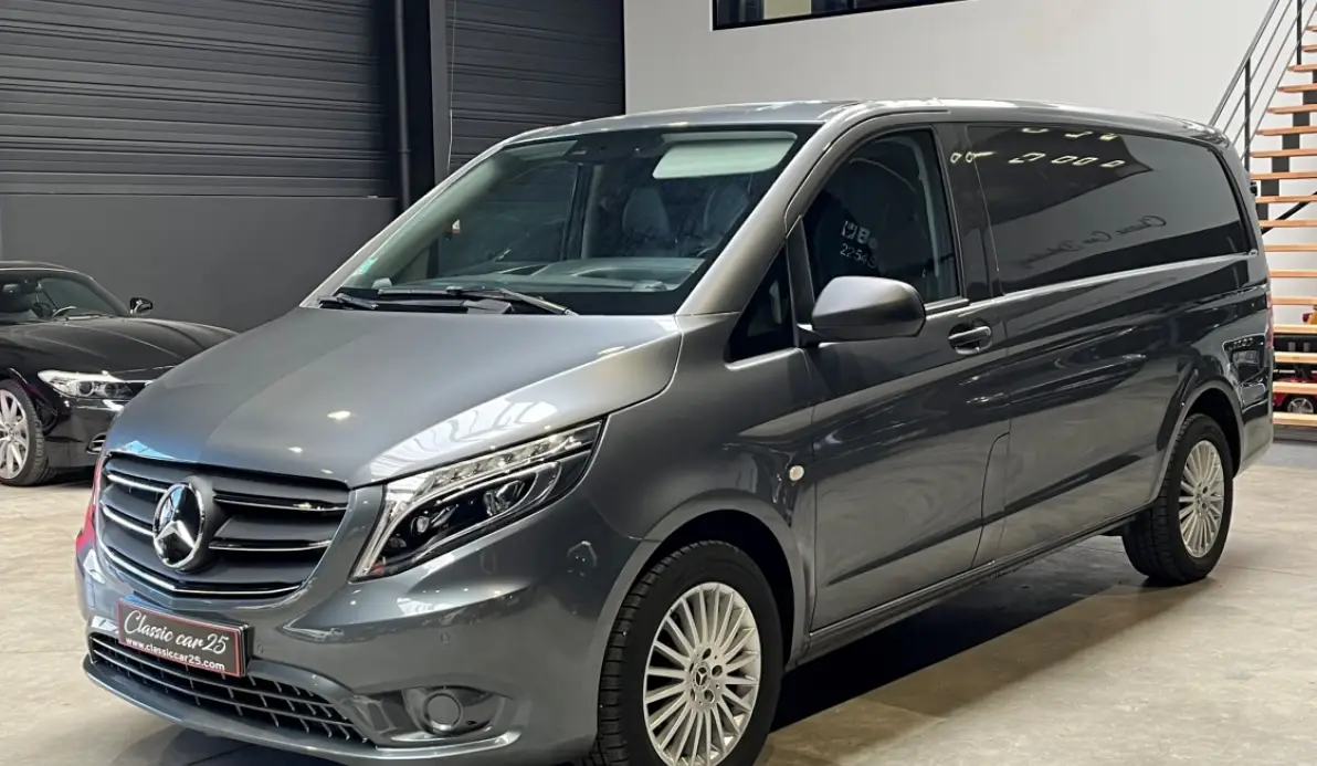 Mercedes Vito Fourgon 116 CDI 163cv 9G-Tronic 1ère Main / TVA Récupérable / Apple Carplay / Cuir / Caméra