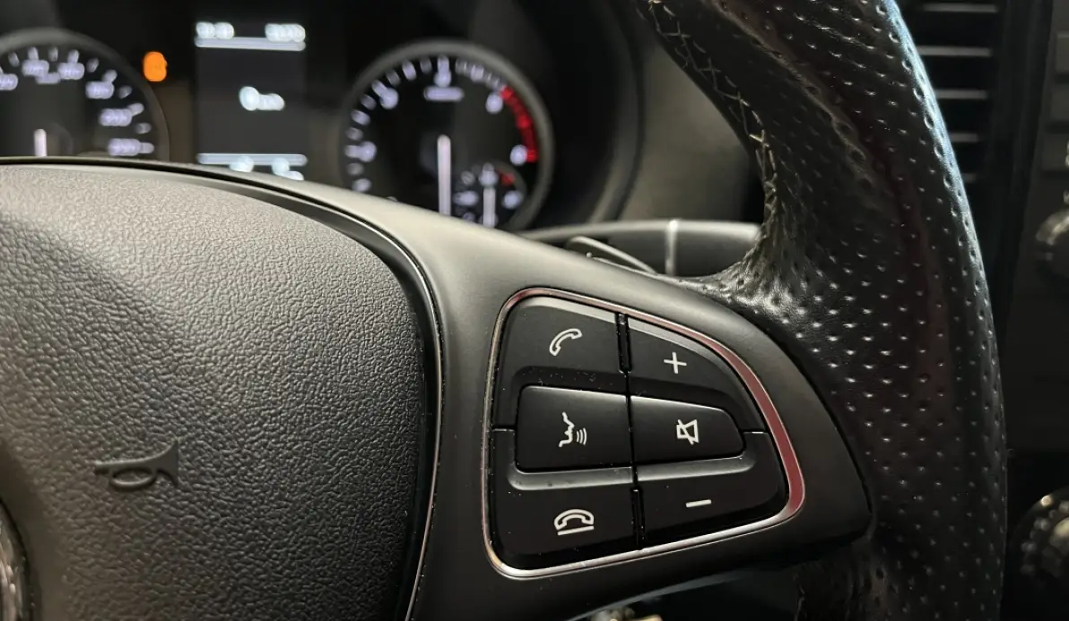 Mercedes Vito Fourgon 116 CDI 163cv 9G-Tronic 1ère Main / TVA Récupérable / Apple Carplay / Cuir / Caméra